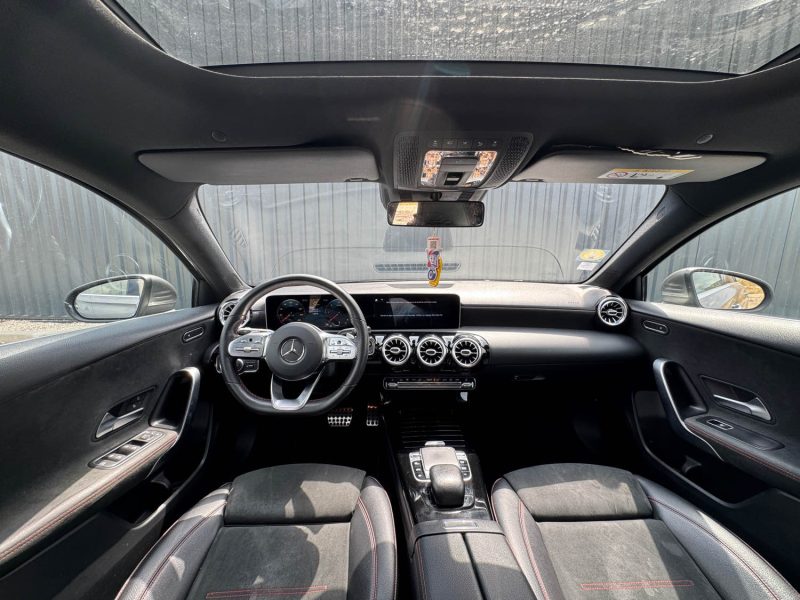 MERCEDES-BENZ Classe A 180d Pack-AMG 1.5 d 8V 7G-DCT 116 cv Boîte auto