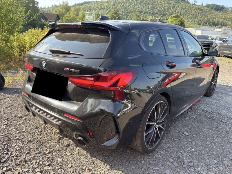 BMW SERIE 1 F40 M135I 306 XDRIVE M PERFORMANCE BVA*PANO*SIEGES M PERF.*HIFI*