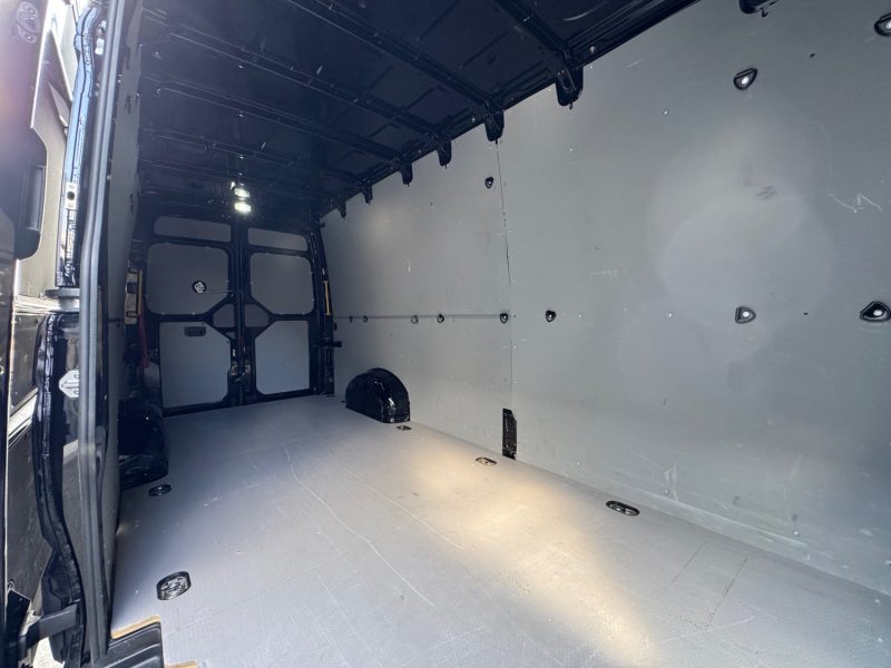  VOLKSWAGEN Crafter II 35 L4H3 2.0 BiTDI 177 cv Business