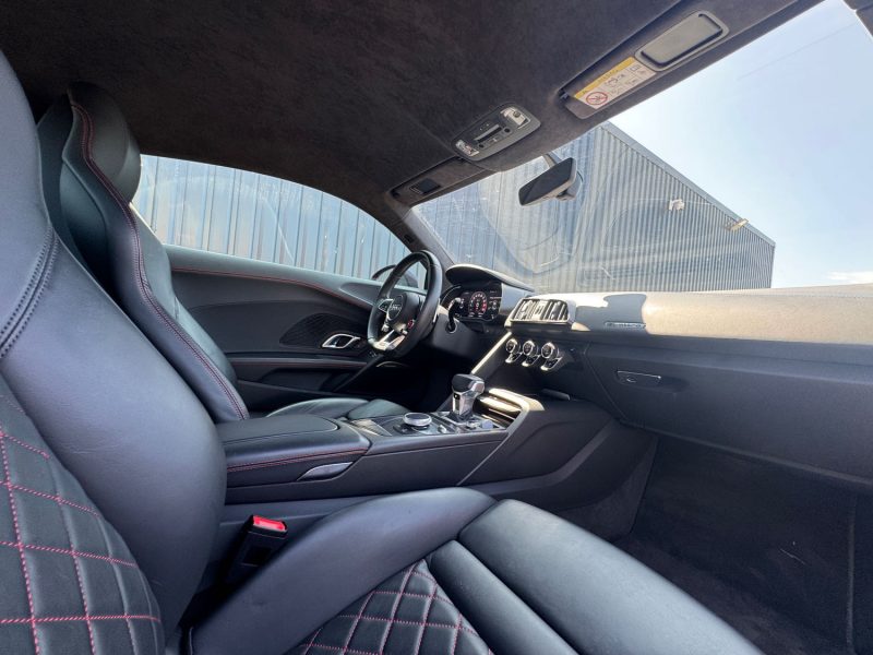 AUDI R8 II Coupé Plus 5.2 FSi V10 40V Quattro S-Tronic 610 cv Boîte auto / Pack Carbone 
