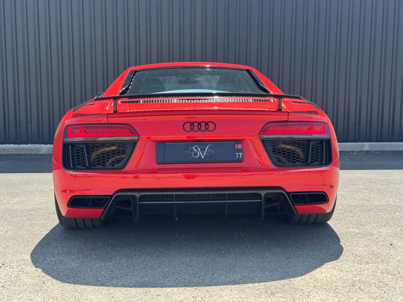 AUDI R8 II Coupé Plus 5.2 FSi V10 40V Quattro S-Tronic 610 cv Boîte auto / Pack Carbone 
