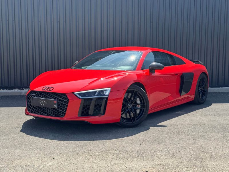 AUDI R8 II Coupé Plus 5.2 FSi V10 40V Quattro S-Tronic 610 cv Boîte auto / Pack Carbone 