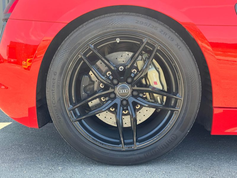 AUDI R8 II Coupé Plus 5.2 FSi V10 40V Quattro S-Tronic 610 cv Boîte auto / Pack Carbone 