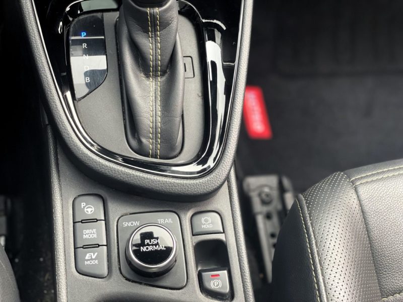 TOYOTA YARIS 1.5 HYBRID PREMIERE  AWD
