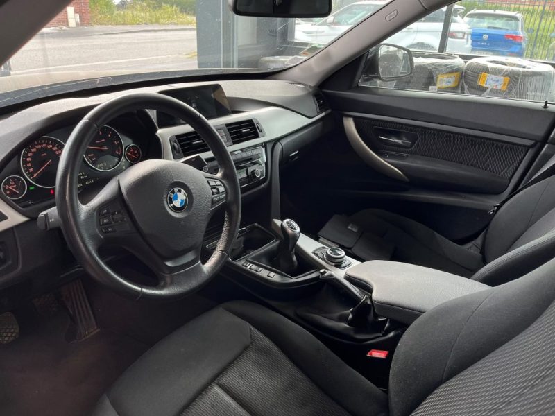 🚗 B.M.W. SÉRIE 3 GT 320D 190 Ch 🌞 Toit ouvrant  📡 Radar de recul ❄️ Climatisation