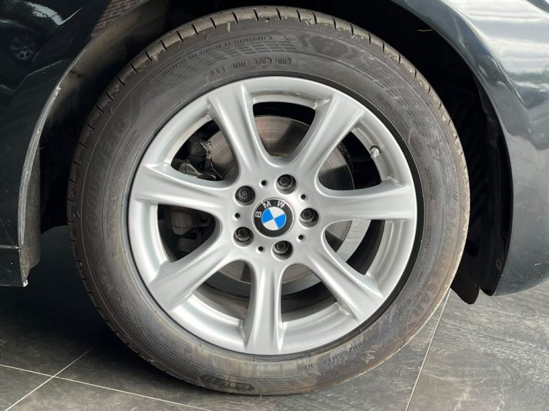 🚗 B.M.W. SÉRIE 3 GT 320D 190 Ch 🌞 Toit ouvrant  📡 Radar de recul ❄️ Climatisation