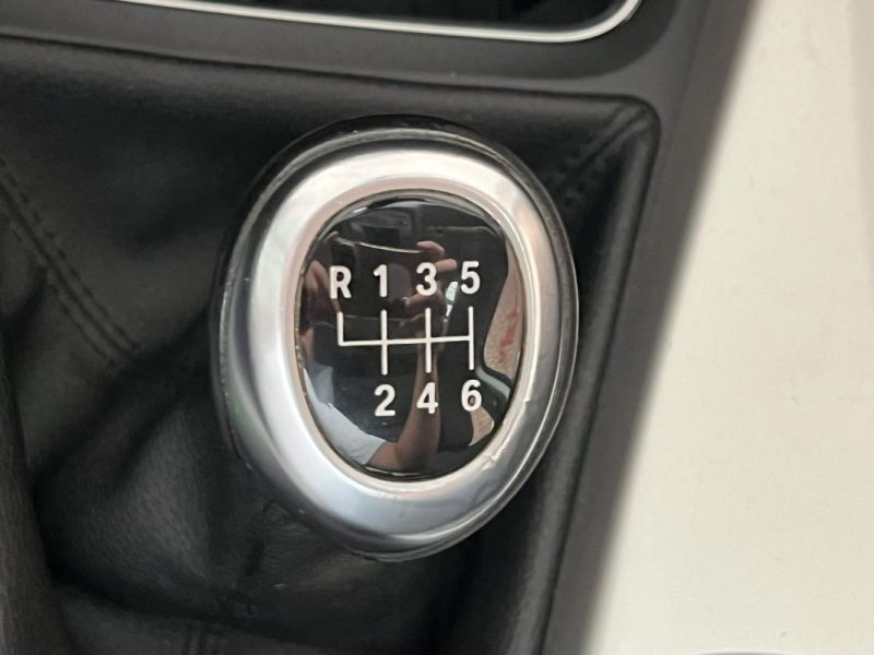 🚗 B.M.W. SÉRIE 3 GT 320D 190 Ch 🌞 Toit ouvrant  📡 Radar de recul ❄️ Climatisation
