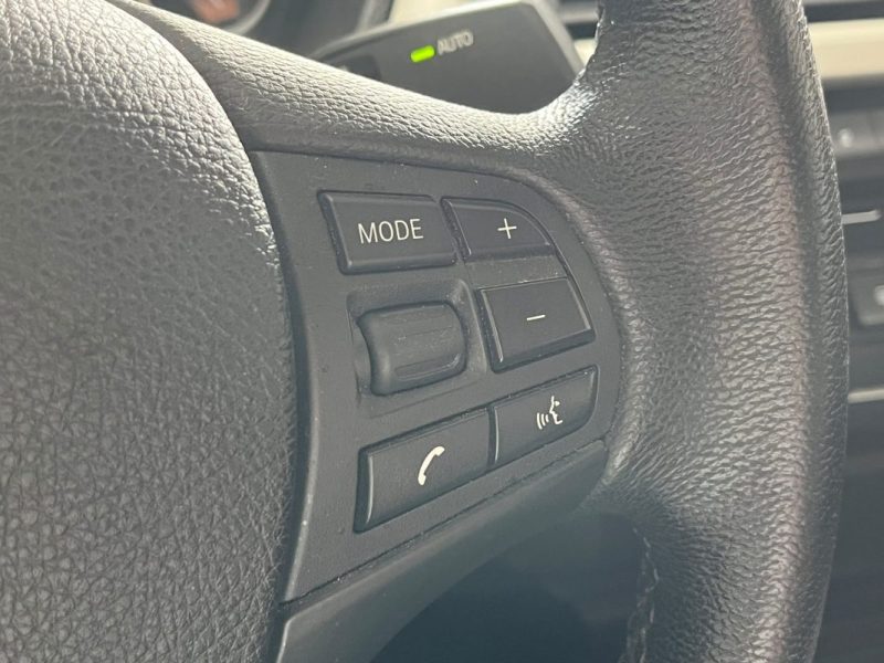 🚗 B.M.W. SÉRIE 3 GT 320D 190 Ch 🌞 Toit ouvrant  📡 Radar de recul ❄️ Climatisation