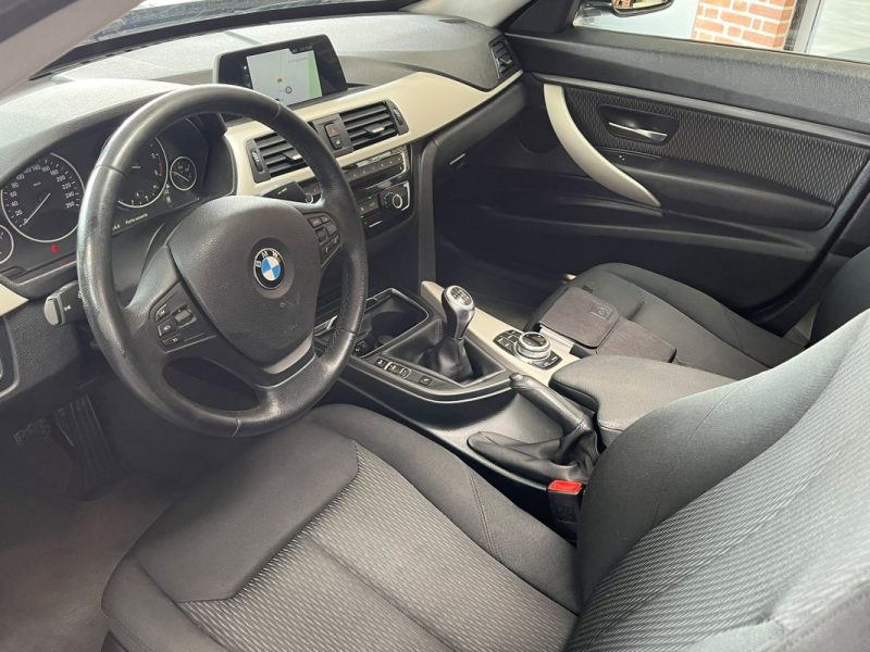 🚗 B.M.W. SÉRIE 3 GT 320D 190 Ch 🌞 Toit ouvrant  📡 Radar de recul ❄️ Climatisation