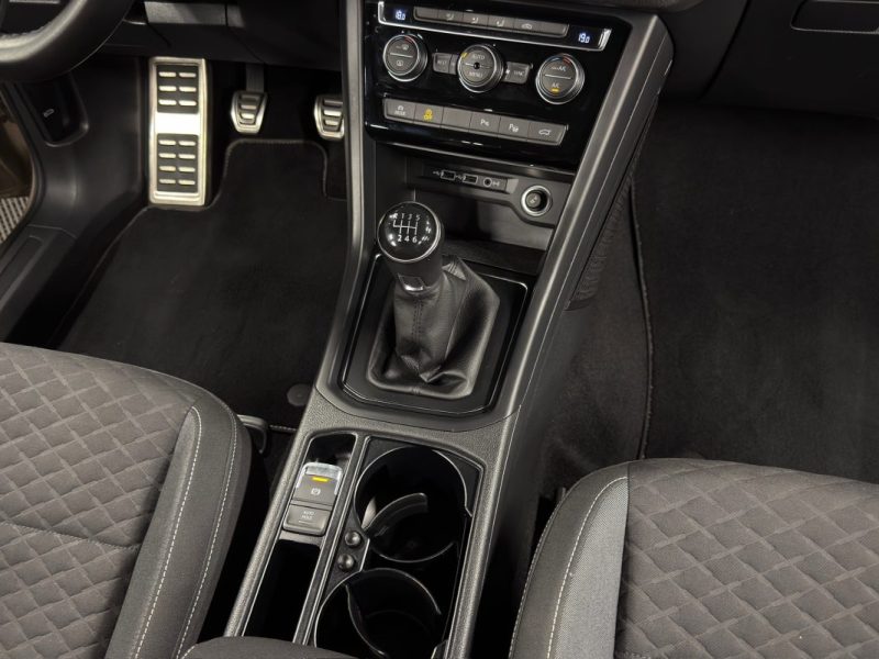 VOLKSWAGEN TOURAN III LOUNGE 1.5 TSI EVO 150 Cv 1ERE MAIN / 7 PLACES APPLE & ANDROID - Garantie 1 an