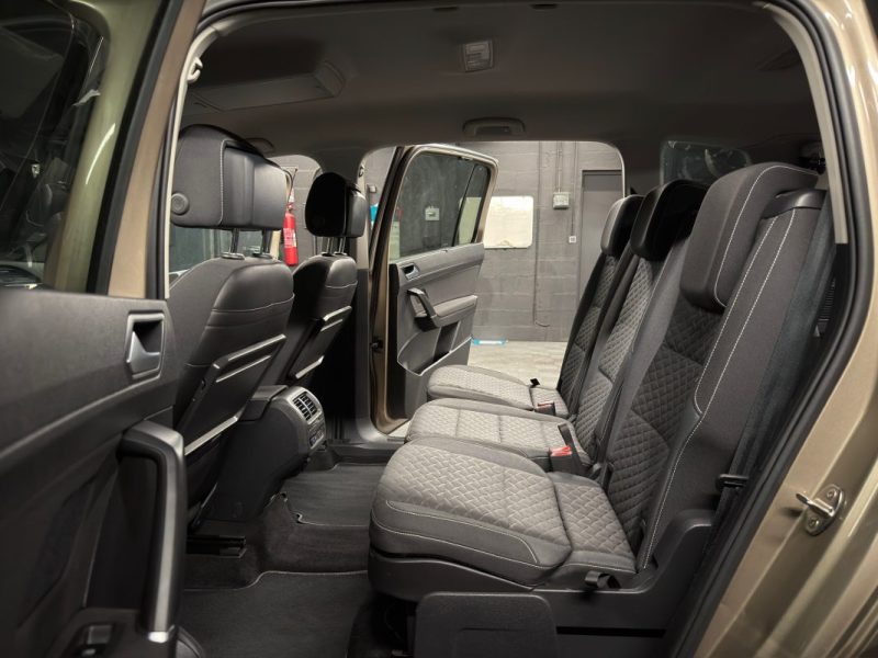 VOLKSWAGEN TOURAN III LOUNGE 1.5 TSI EVO 150 Cv 1ERE MAIN / 7 PLACES APPLE & ANDROID - Garantie 1 an