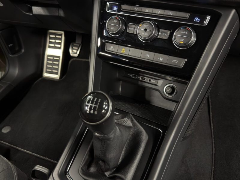 VOLKSWAGEN TOURAN III LOUNGE 1.5 TSI EVO 150 Cv 1ERE MAIN / 7 PLACES APPLE & ANDROID - Garantie 1 an