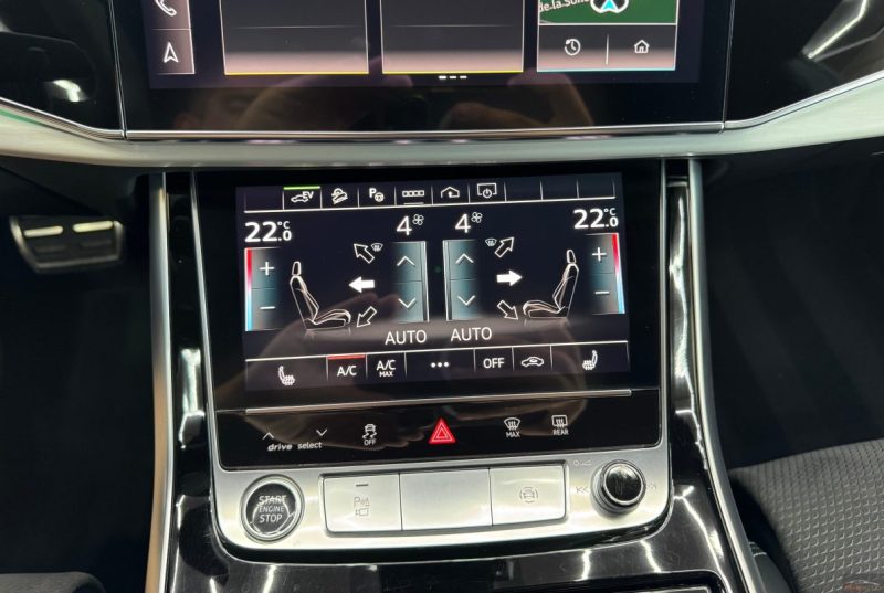 AUDI Q8 55 TFSI e QUATTRO S-LINE 381CH - CAMERA - CARPLAY - JANTES 23" . GARANTIE 12 - 60 MOIS  2021