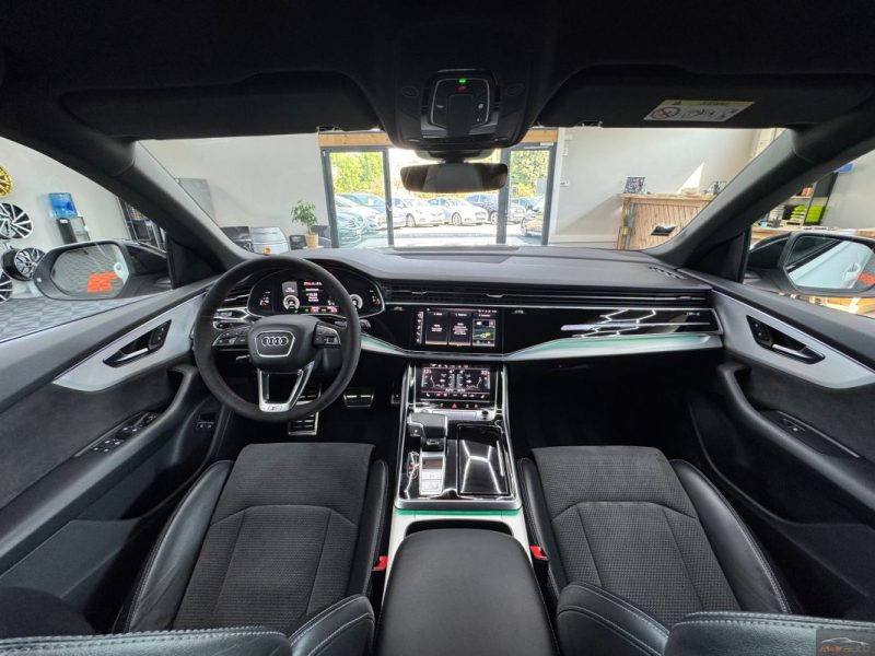 AUDI Q8 55 TFSI e QUATTRO S-LINE 381CH - CAMERA - CARPLAY - JANTES 23" . GARANTIE 12 - 60 MOIS  2021