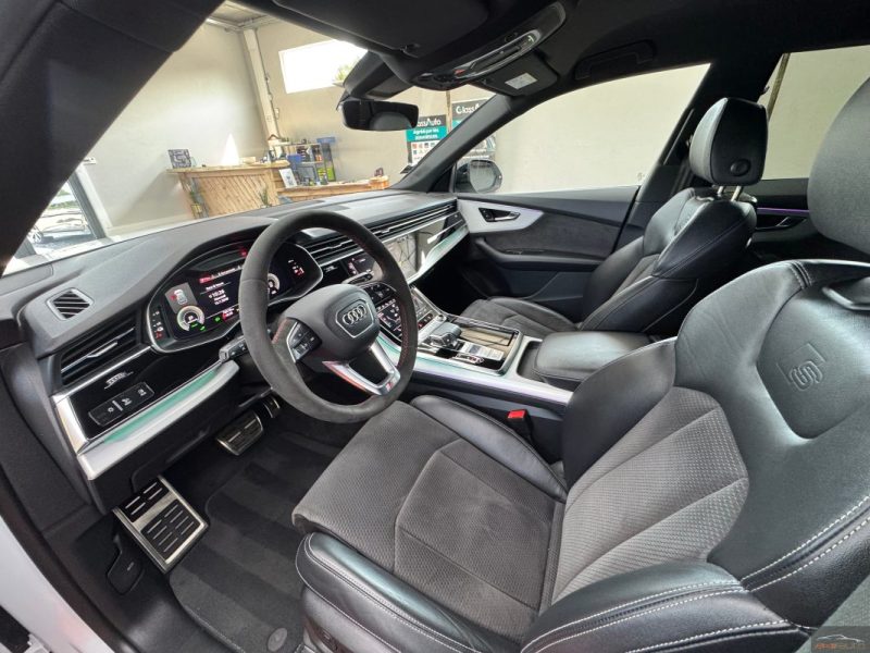 AUDI Q8 55 TFSI e QUATTRO S-LINE 381CH - CAMERA - CARPLAY - JANTES 23" . GARANTIE 12 - 60 MOIS  2021