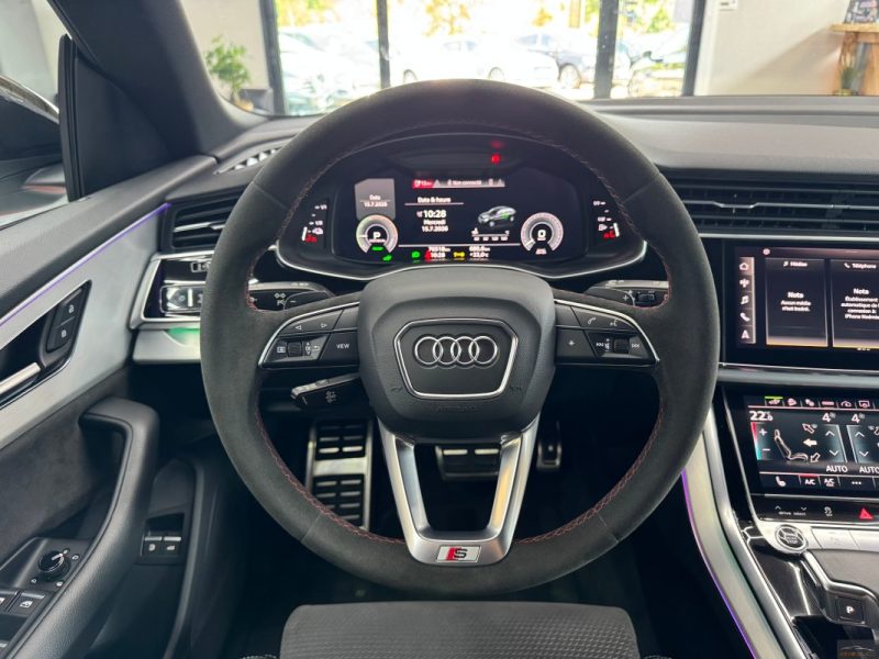 AUDI Q8 55 TFSI e QUATTRO S-LINE 381CH - CAMERA - CARPLAY - JANTES 23" . GARANTIE 12 - 60 MOIS  2021