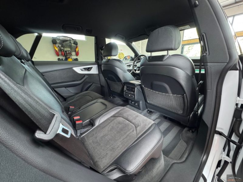 AUDI Q8 55 TFSI e QUATTRO S-LINE 381CH - CAMERA - CARPLAY - JANTES 23" . GARANTIE 12 - 60 MOIS  2021