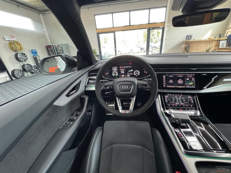 AUDI Q8 55 TFSI e QUATTRO S-LINE 381CH - CAMERA - CARPLAY - JANTES 23" . GARANTIE 12 - 60 MOIS  2021