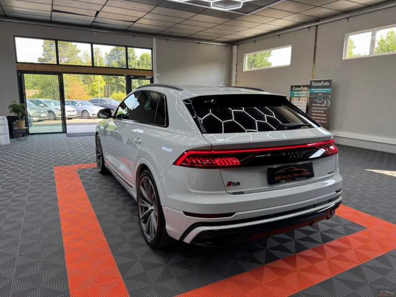 AUDI Q8 55 TFSI e QUATTRO S-LINE 381CH - CAMERA - CARPLAY - JANTES 23" . GARANTIE 12 - 60 MOIS  2021