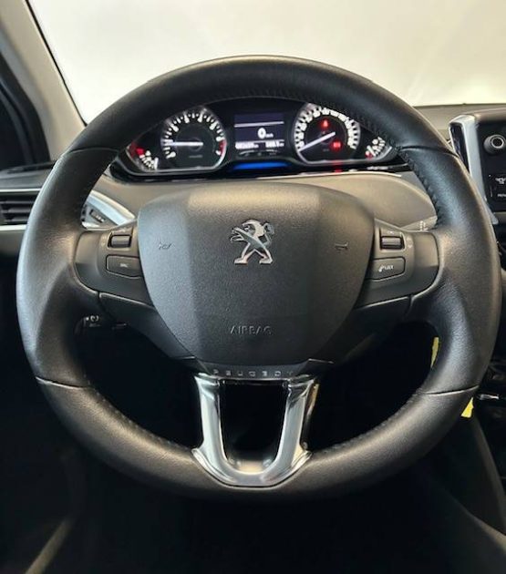 PEUGEOT 208 1.2 VTI ALLURE 5P 2012