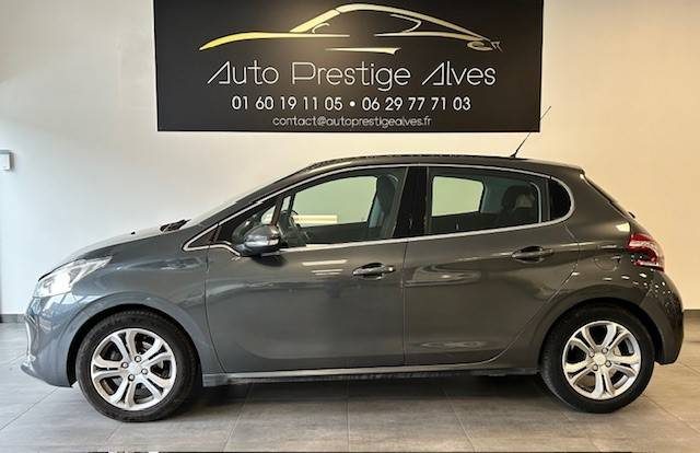 PEUGEOT 208 1.2 VTI ALLURE 5P 2012