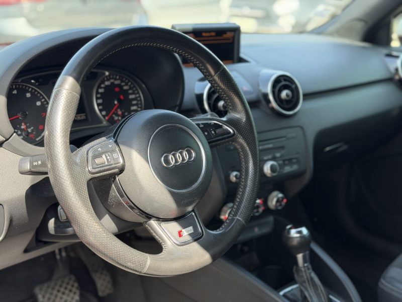 AUDI A1 S-LINE 1.4 TFSI 185 CH 2011