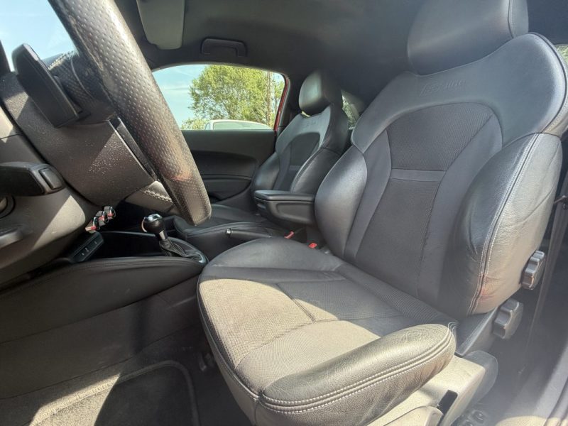 AUDI A1 S-LINE 1.4 TFSI 185 CH 2011