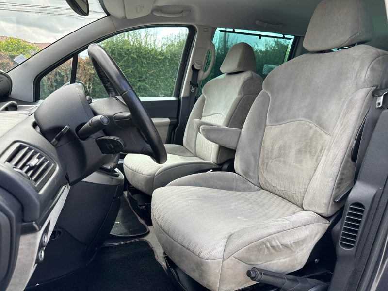 PEUGEOT 807 2.0 HDI 136 16V CONFORT 2008