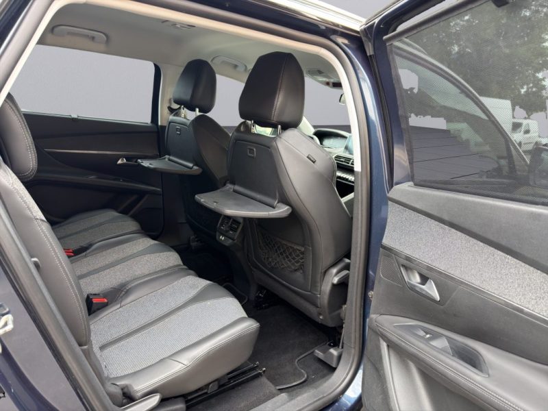 PEUGEOT 5008 II 1.6 BLUEHDI 120 S&S ALLURE EAT6