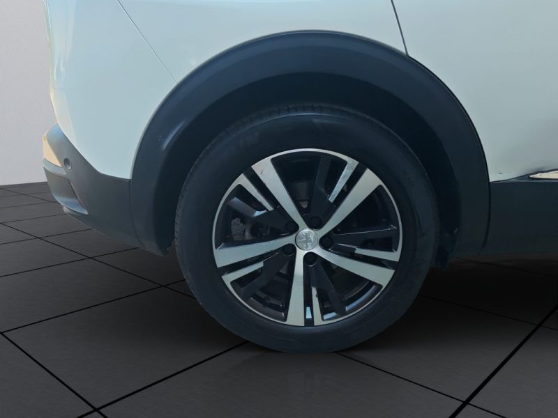 PEUGEOT 3008 II 1.5 BLUEHDI 130 S&S ALLURE EAT8