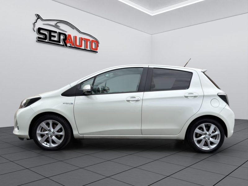 TOYOTA YARIS III HYBRID 100H STYLE