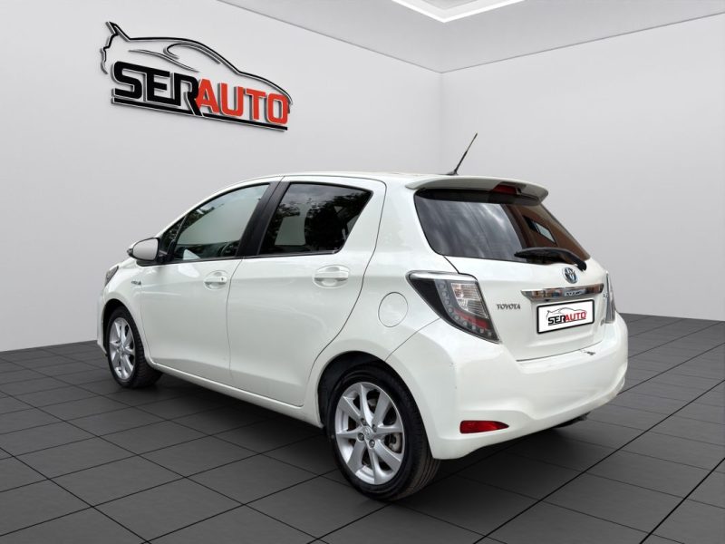 TOYOTA YARIS III HYBRID 100H STYLE