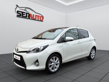 TOYOTA YARIS III HYBRID 100H STYLE