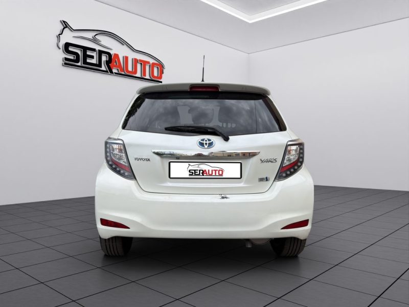 TOYOTA YARIS III HYBRID 100H STYLE