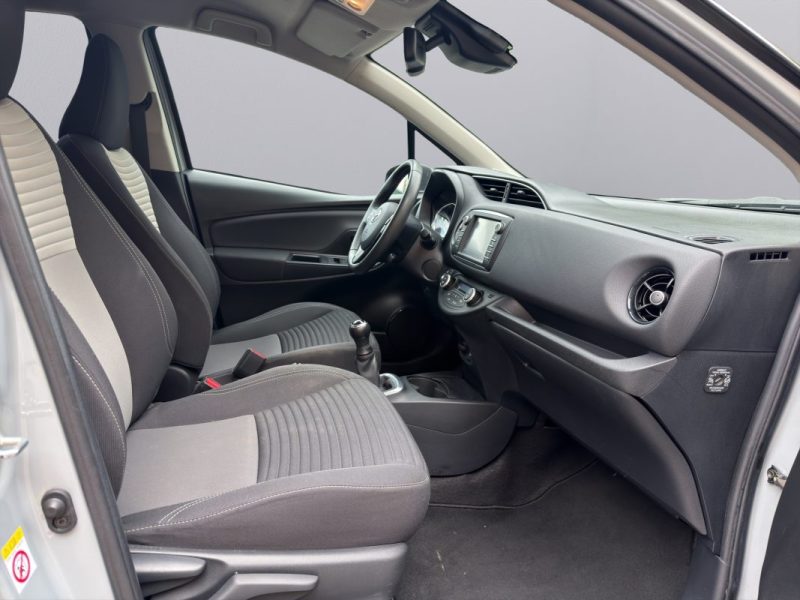 TOYOTA YARIS III 1.0 VVTI 70 DESIGN 