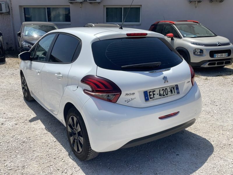 PEUGEOT 208 1.6 HDI 100CV CARPLAY/ANDROID AUTO