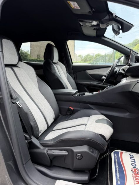 PEUGEOT 3008 II (2) HYBRID 225 CH GT PACK E-EAT8 2021