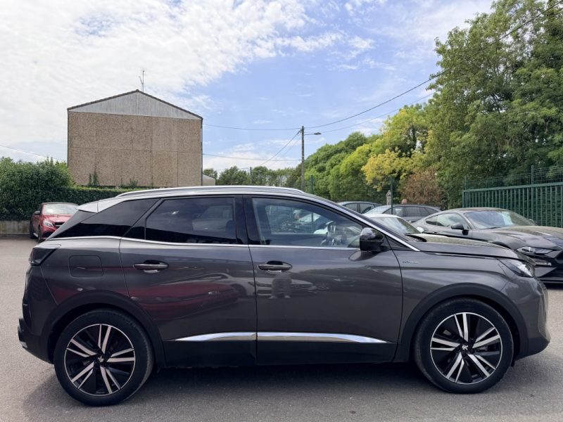 PEUGEOT 3008 II (2) HYBRID 225 CH GT PACK E-EAT8 2021