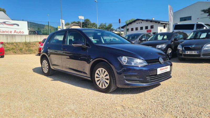 VOLKSWAGEN Golf 7 - 1.6 Tdi Trendline 110ch diesel