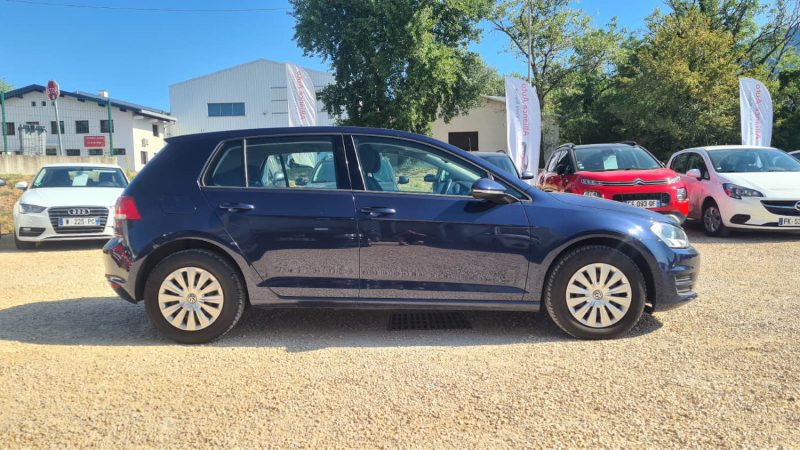 VOLKSWAGEN Golf 7 - 1.6 Tdi Trendline 110ch diesel