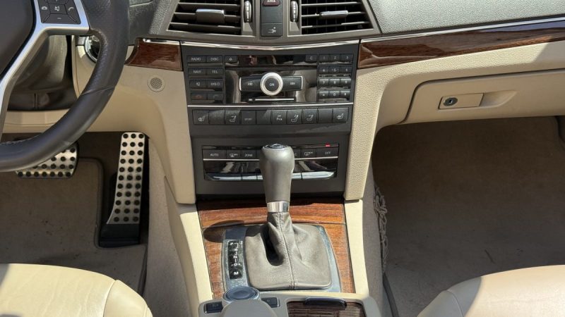 MERCEDES CLASSE E E500 / 388CH EXECUTIVE CABRIOLET BVA 2011