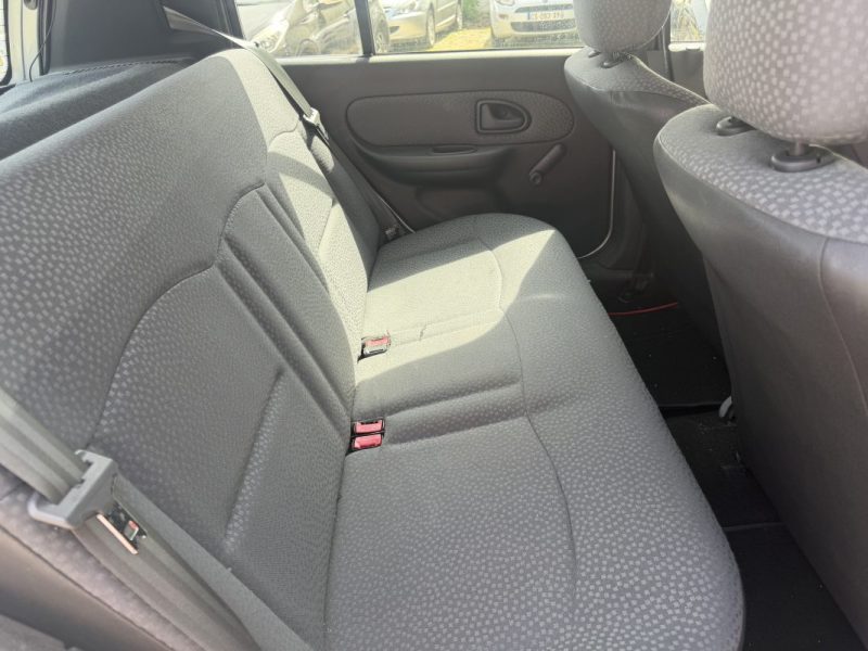 RENAULT CLIO II 1.2 LPG 1149CM3 58CV  2010