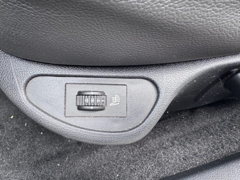 PEUGEOT  308  1.6 I 120CV DISTRIBUTION PAR CHAINE 