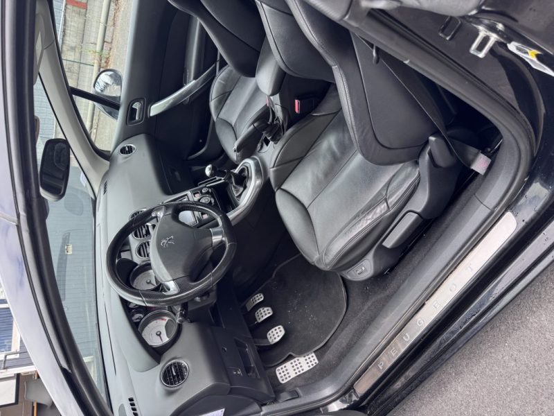 PEUGEOT  308  1.6 I 120CV DISTRIBUTION PAR CHAINE 