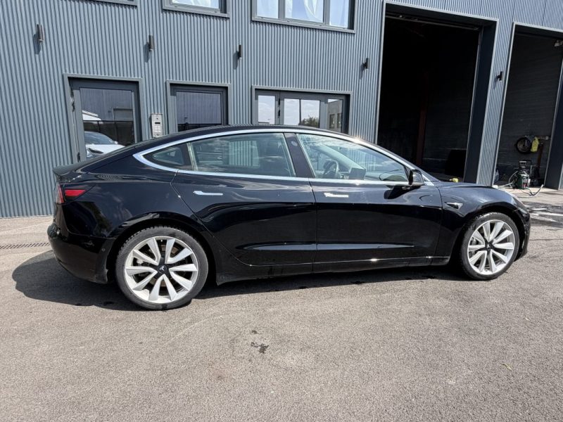 TESLA MODEL 3 DUAL MOTOR AWD GRANDE AUTONOMIE 2019