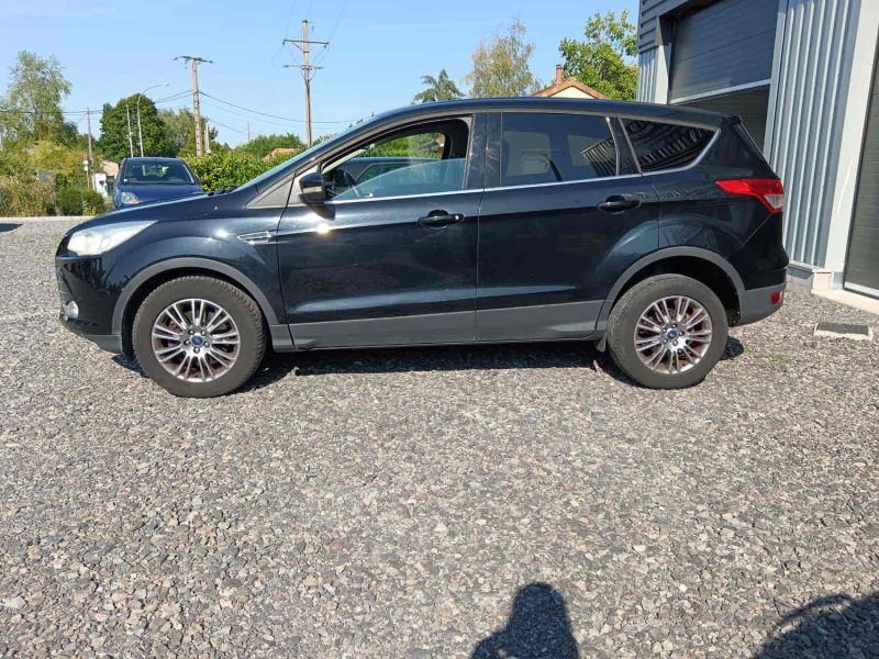 FORD KUGA 2.0 TDCI 140 TITANIUM 4X2 BVM6 CT OK / 1ère Main / DISTRIBUTION NEUVE