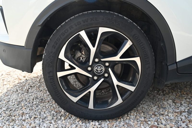 TOYOTA C-HR 122H DESIGN 09/2019