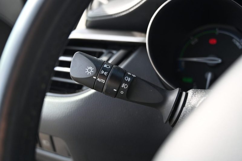 TOYOTA C-HR 122H DESIGN 09/2019