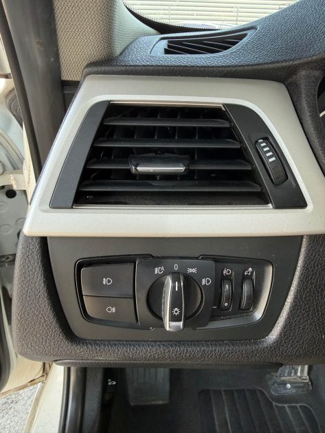BMW 318D Touring F31 XDrive - Entretien à jour