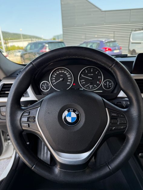 BMW 318D Touring F31 XDrive - Entretien à jour